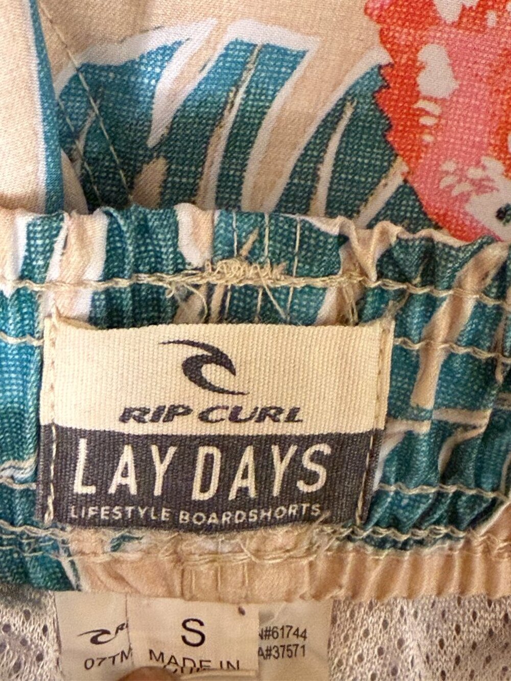 Rip Curl Lay Days Board Shorts Swim Trunks Resort Tropical Parrot Palm S - Picture 5 of 6